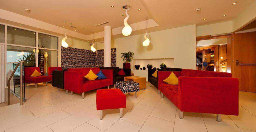Hotel Dominic Ζόλντεν Εξωτερικό φωτογραφία