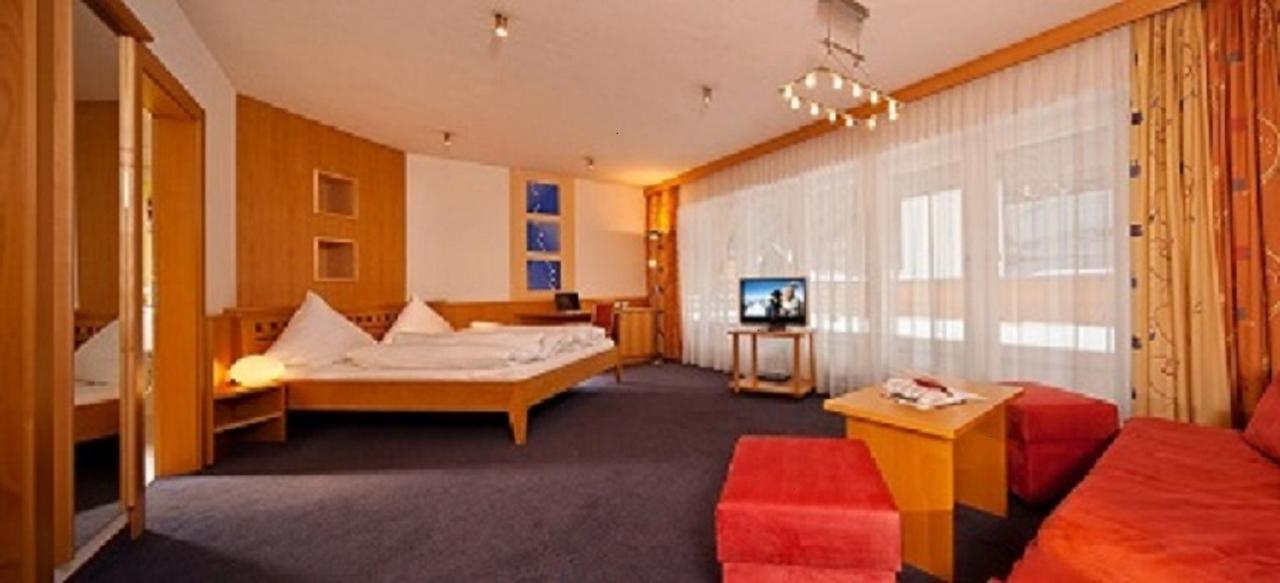 Hotel Dominic Ζόλντεν Εξωτερικό φωτογραφία